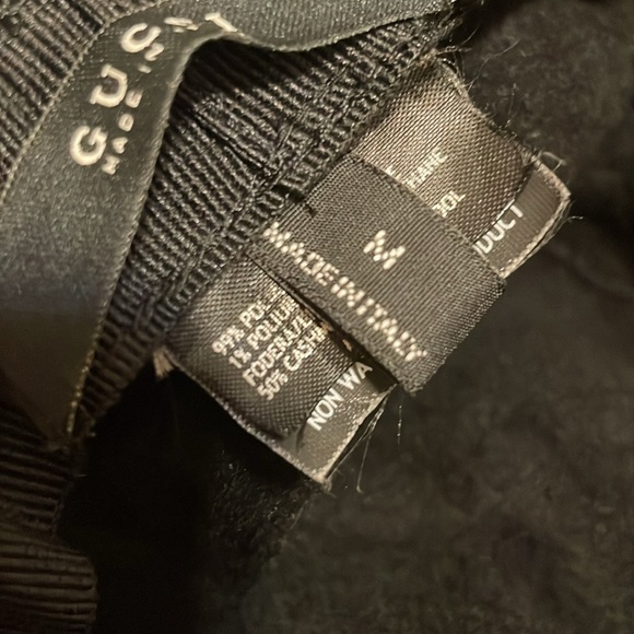 Gucci Nylon Black Hat with Sherry Line - Picture 8 of 8